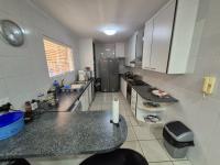  of property in Glenvista