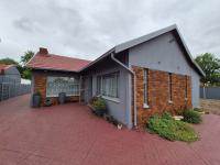  of property in Mayberry Park