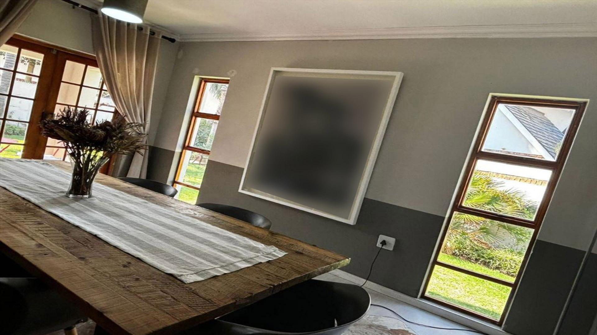Dining Room of property in Benoni