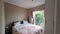 Bed Room 1 - 15 square meters of property in Radiokop