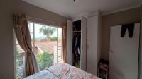 Bed Room 1 - 15 square meters of property in Radiokop