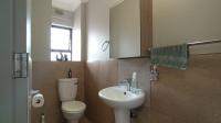 Bathroom 1 - 5 square meters of property in Derdepoortpark