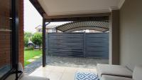 Patio - 5 square meters of property in Derdepoortpark