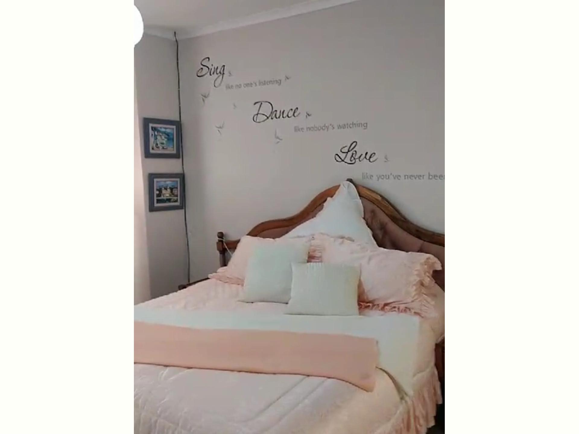  of property in Aviary Hill