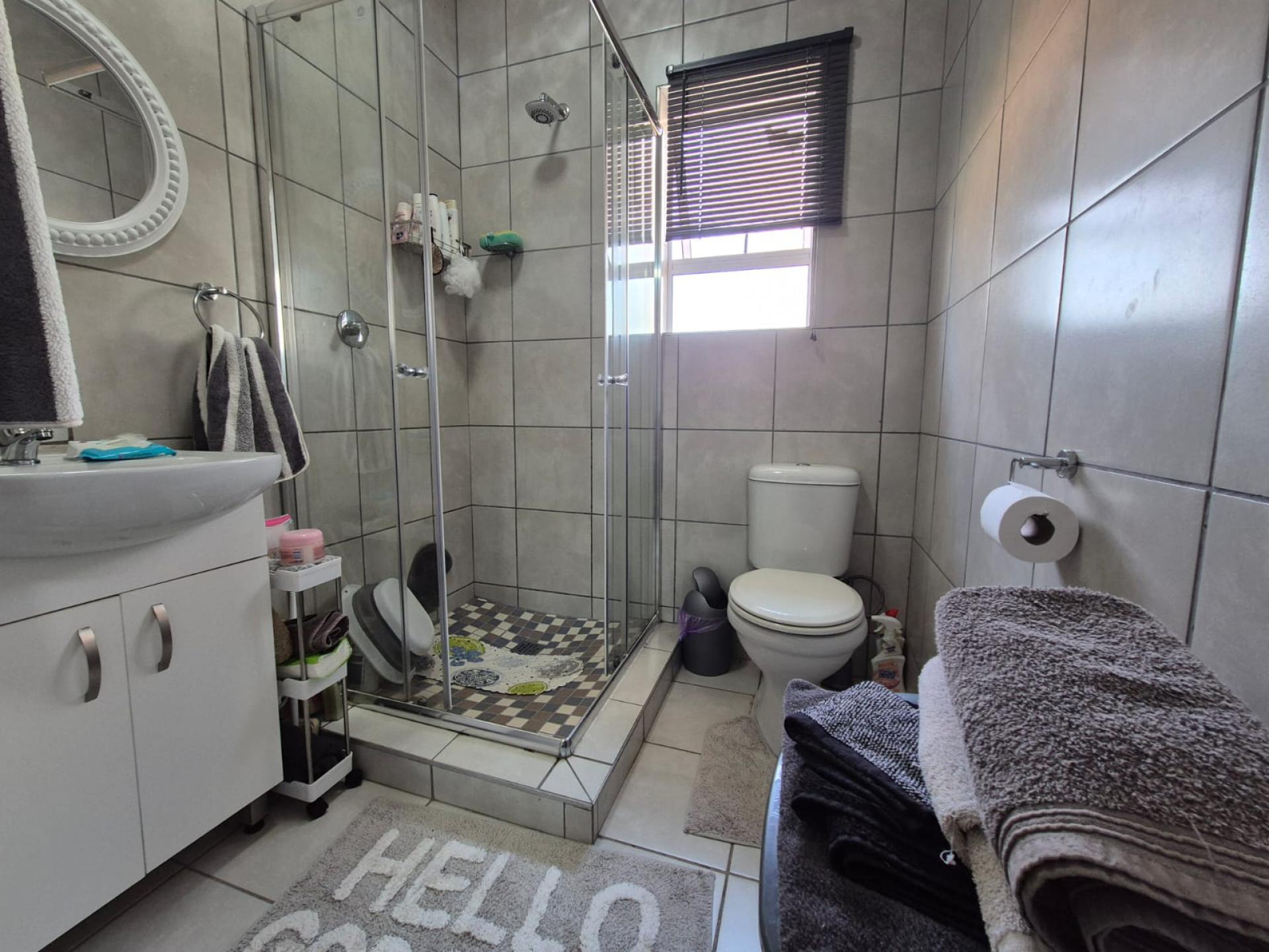  of property in Sunnyridge 