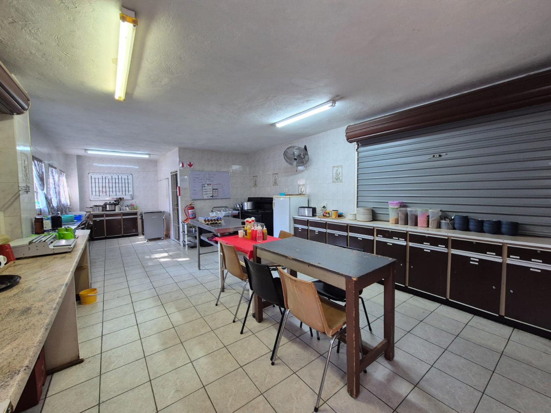  of property in Sunnyridge 