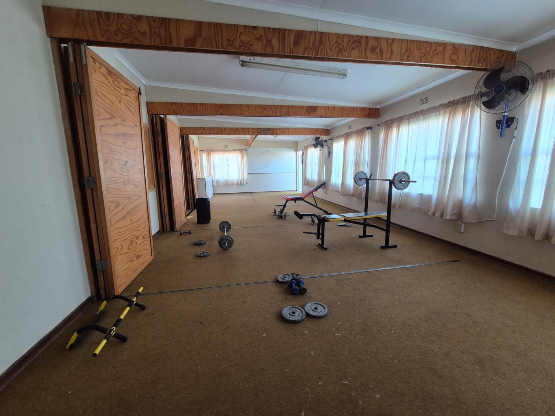  of property in Sunnyridge 