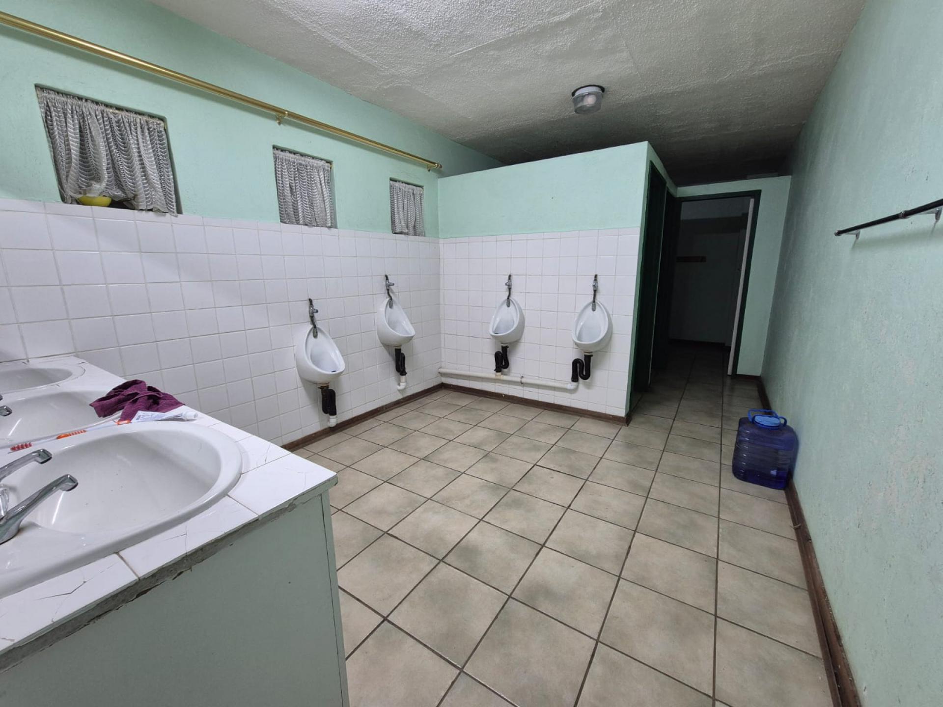  of property in Sunnyridge 