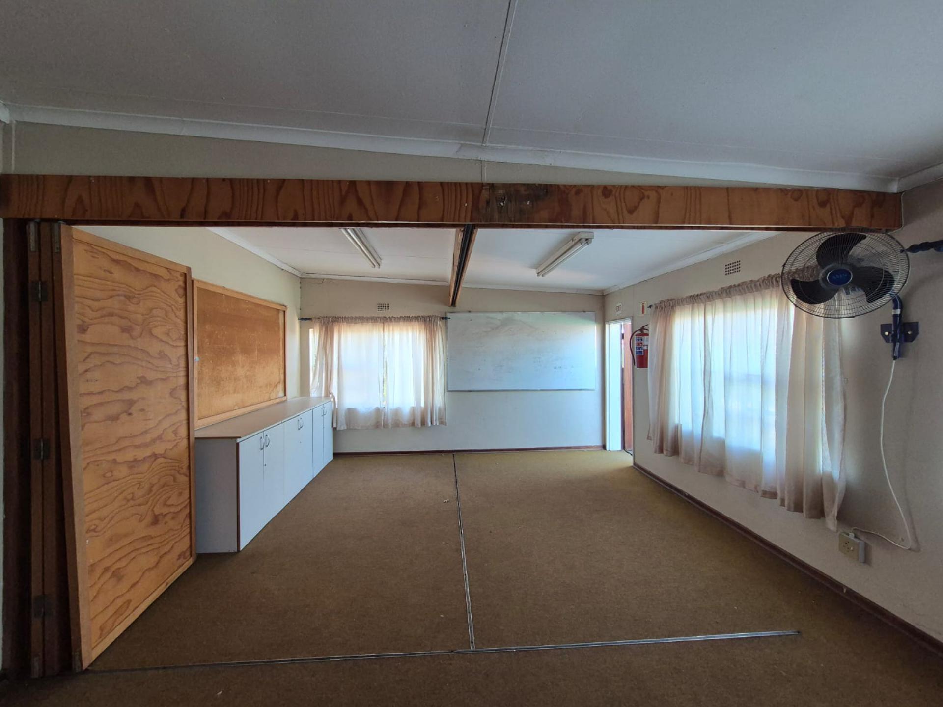  of property in Sunnyridge 