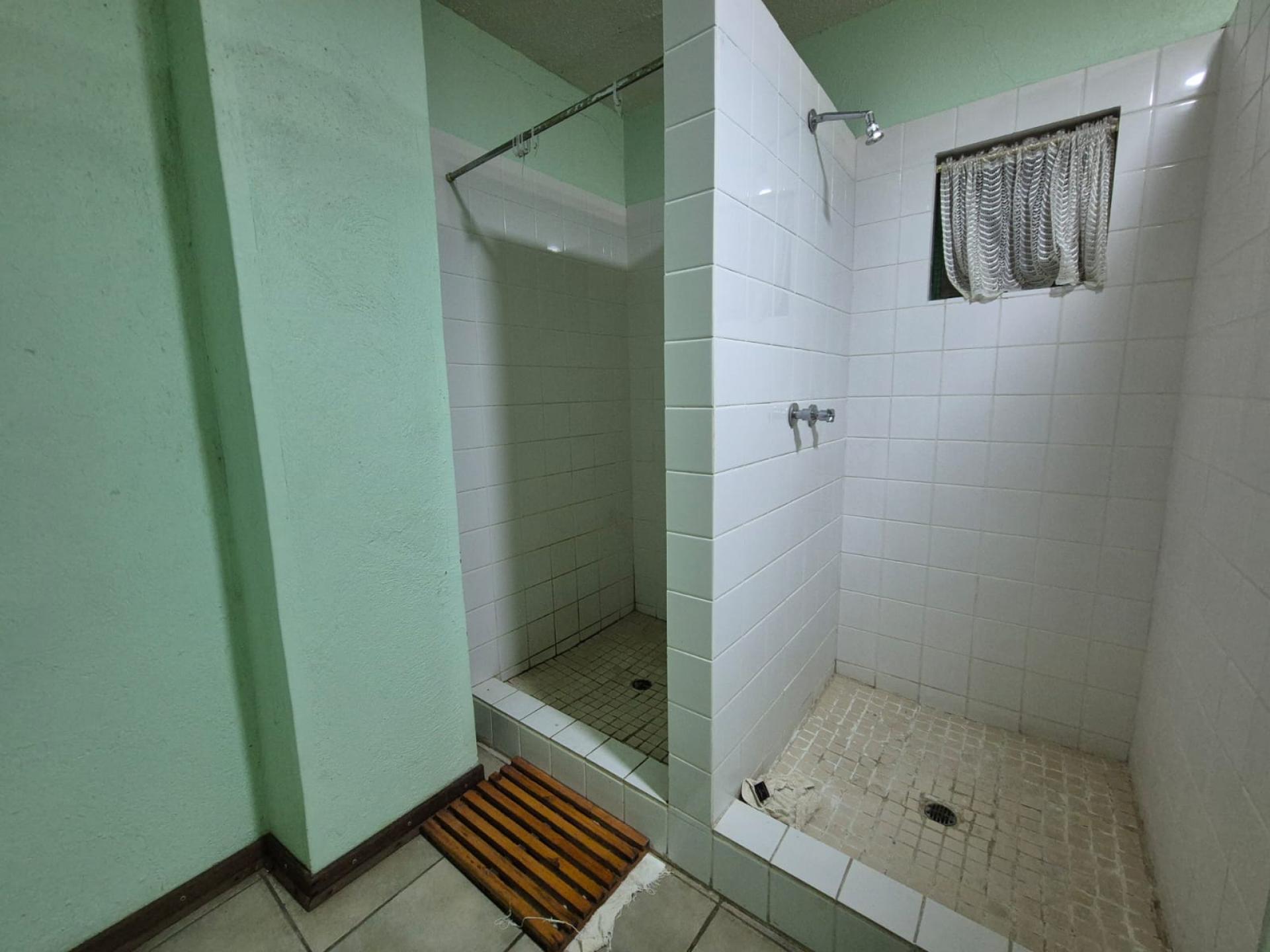  of property in Sunnyridge 