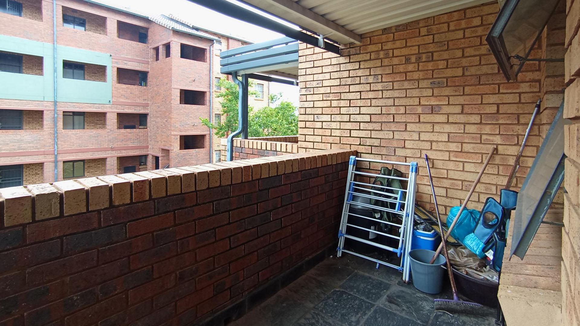 Balcony - 4 square meters of property in Montana Tuine