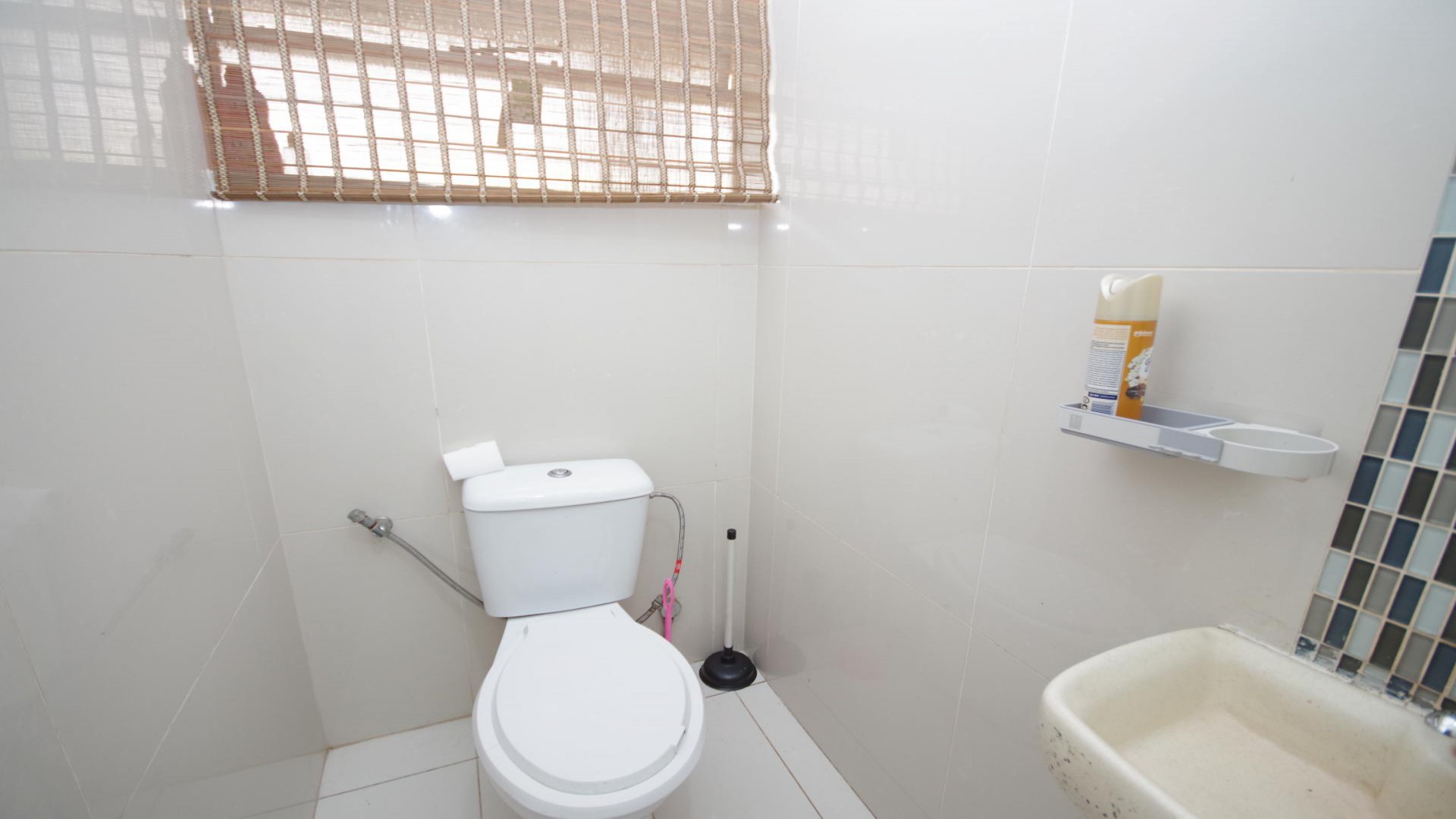 Bathroom 1 of property in Blackheath - JHB