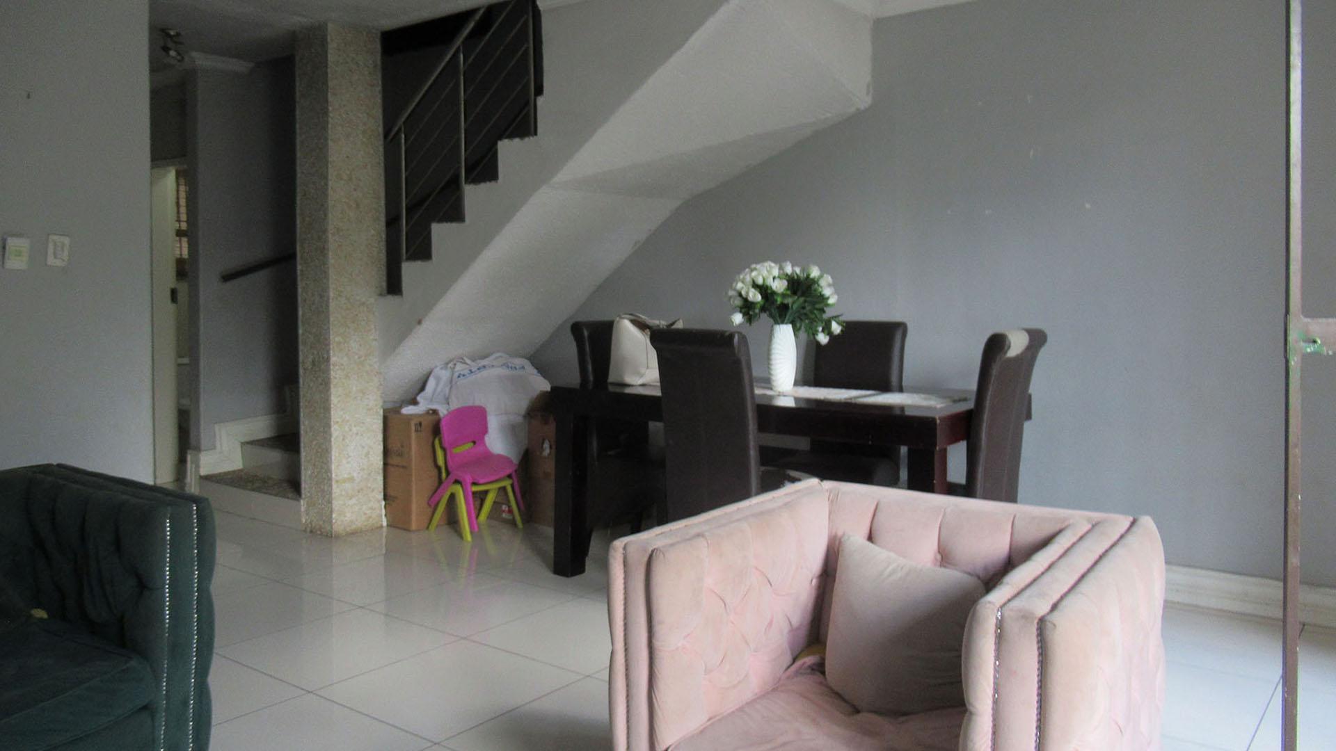 Dining Room - 9 square meters of property in Blackheath - JHB