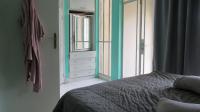 Main Bedroom - 18 square meters of property in Blackheath - JHB