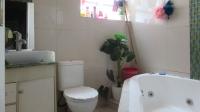 Main Bathroom - 6 square meters of property in Blackheath - JHB