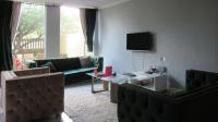 Lounges - 25 square meters of property in Blackheath - JHB