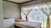 Bed Room 1 of property in Roodepoort