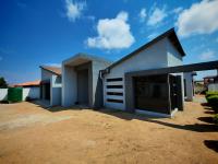  of property in Flora Park 