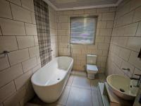  of property in Flora Park 