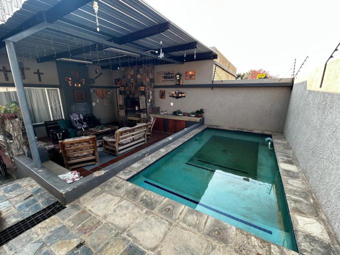 3 Bedroom House for Sale For Sale in Polokwane - MR699006