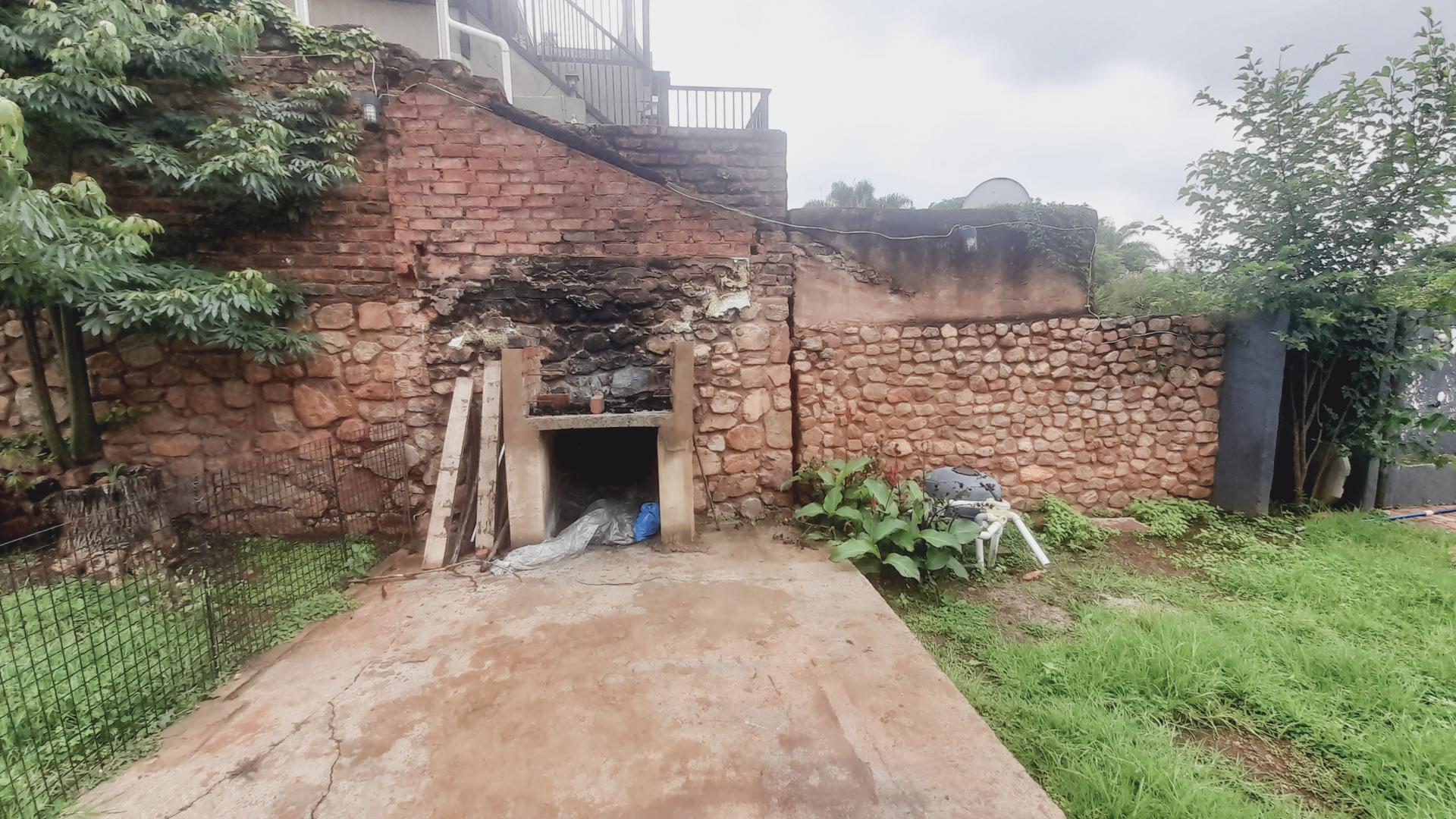 Braai Area of property in Kosmos