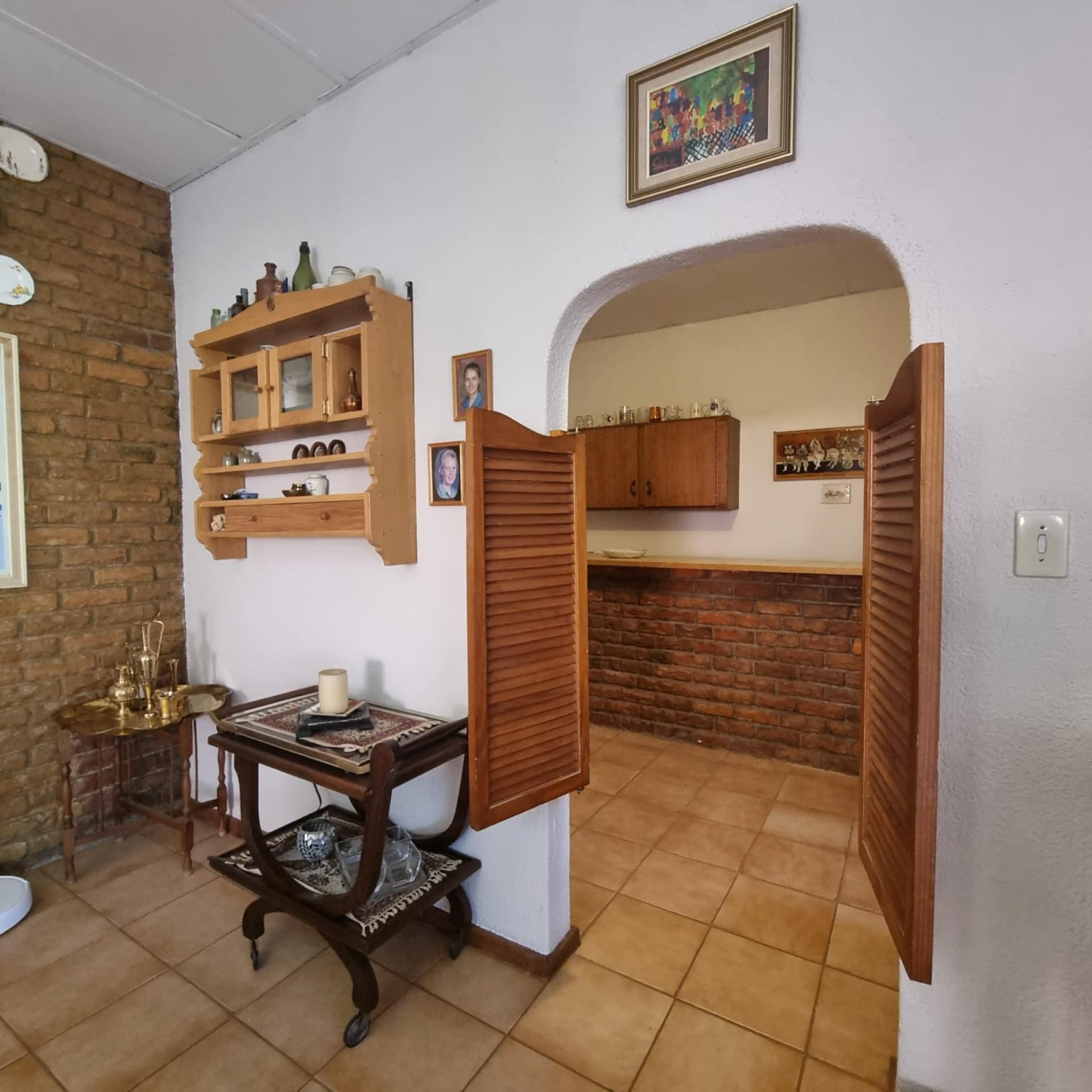  of property in Bendor