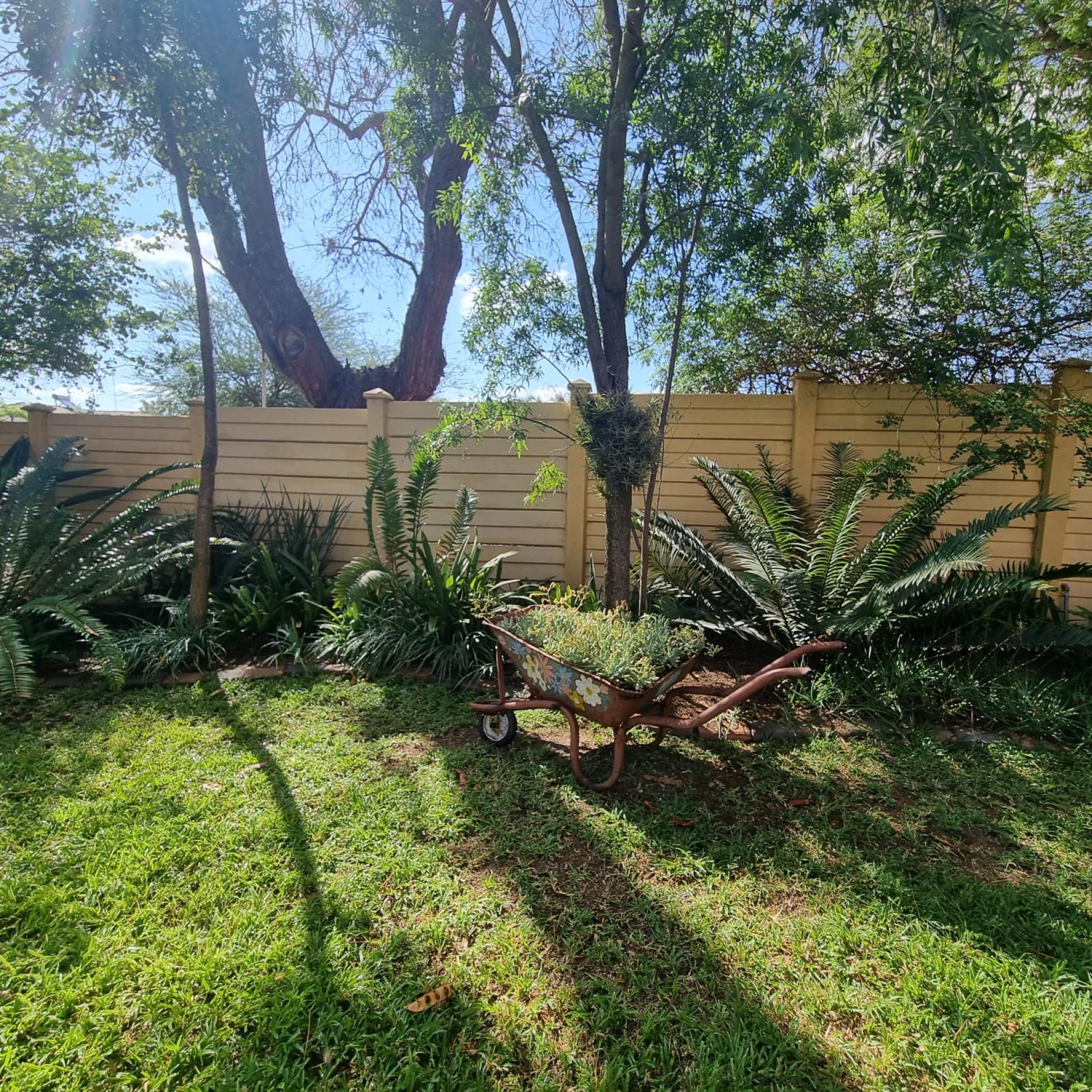  of property in Bendor