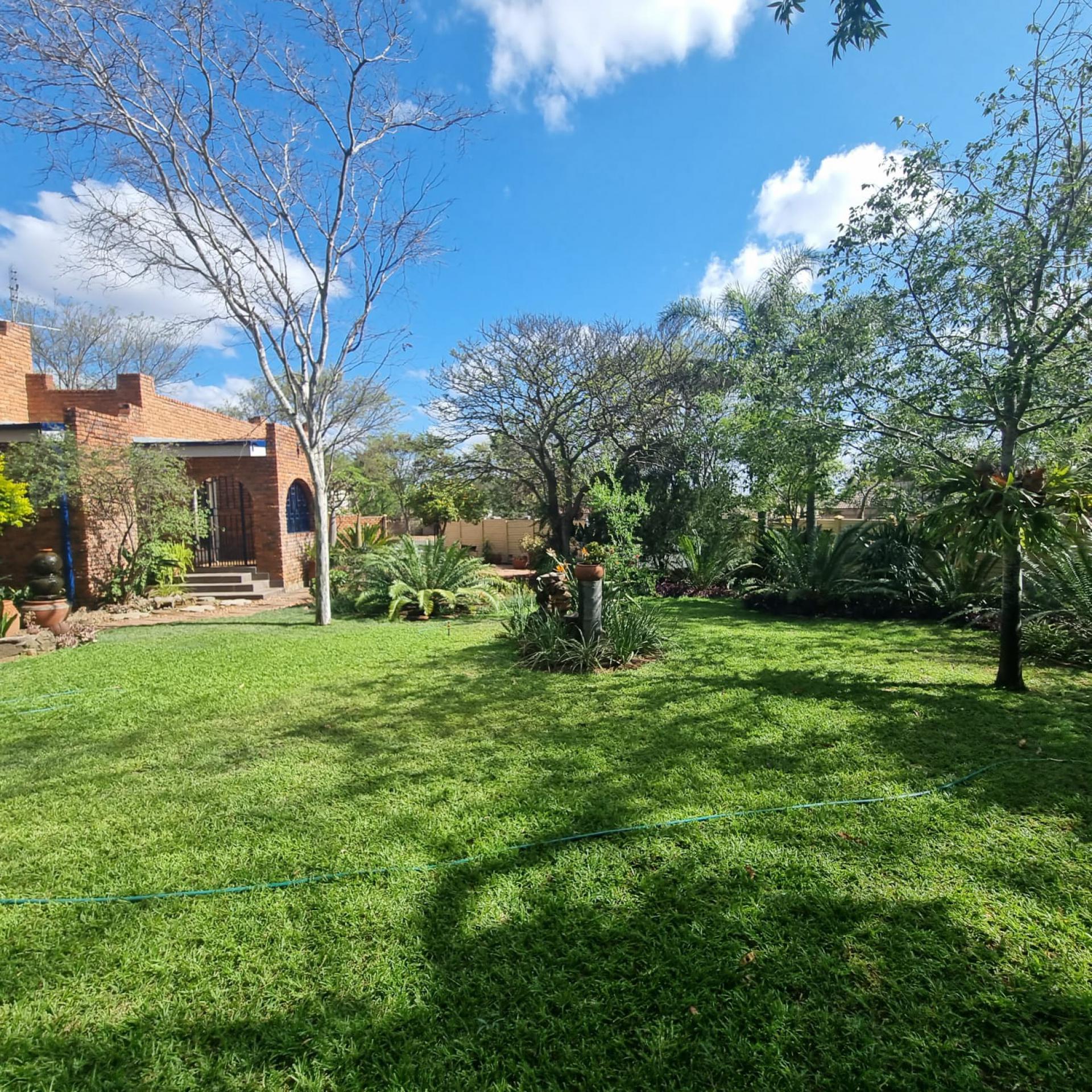  of property in Bendor