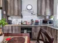  of property in Melodie