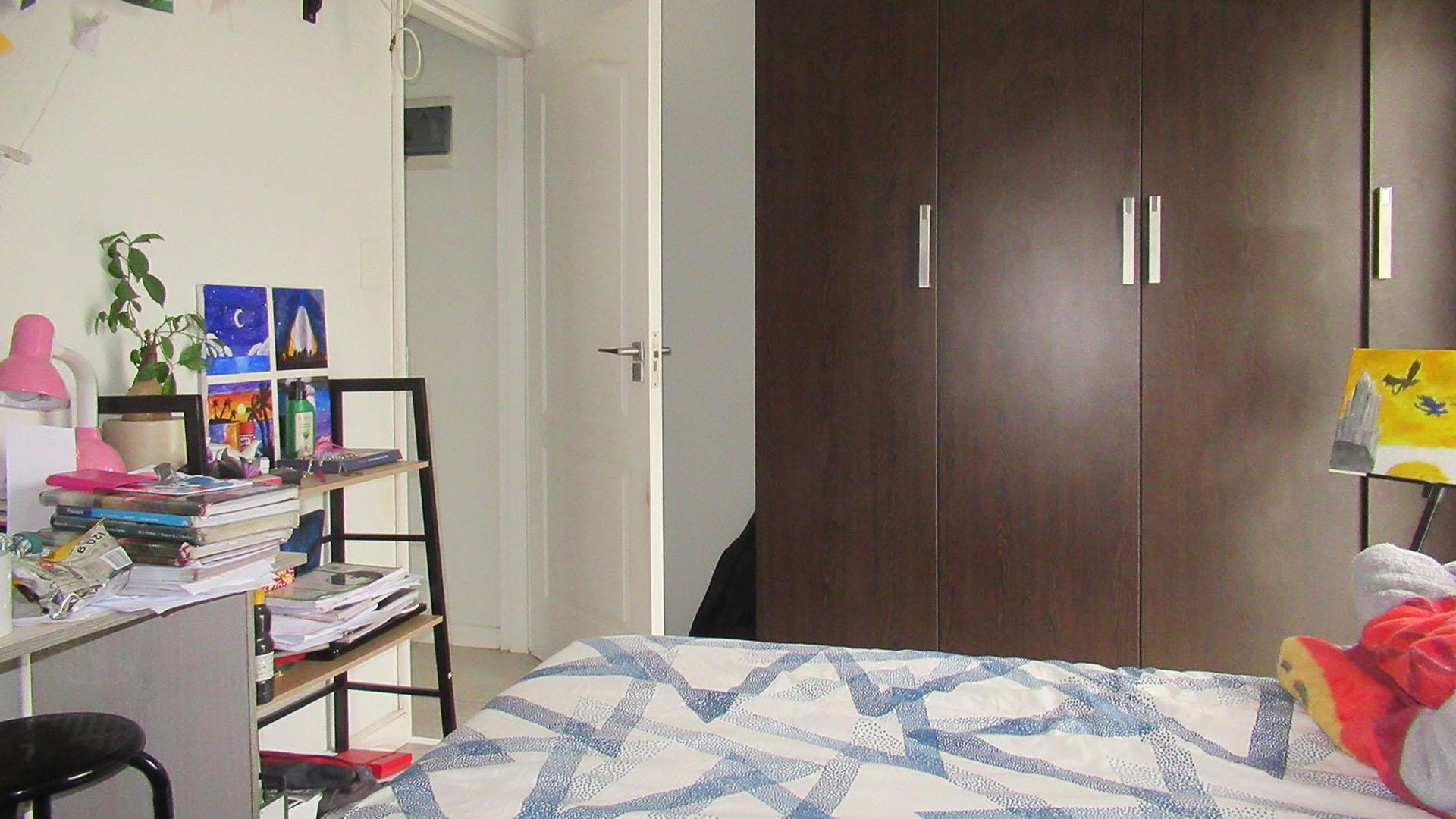 Bed Room 1 - 13 square meters of property in Greenstone Hill