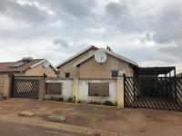 3 Bedroom 1 Bathroom House to Rent for sale in Rosslyn