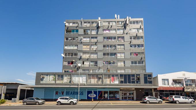 2 Bedroom Apartment for Sale For Sale in Parow Central - MR699129