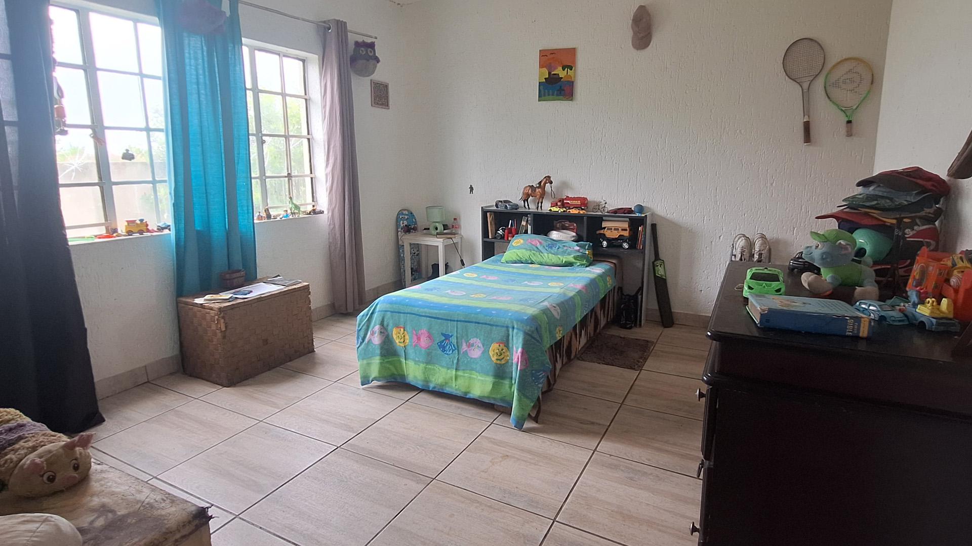 Bed Room 2 of property in Deneysville