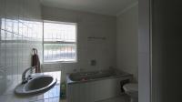 Bathroom 1 - 8 square meters of property in Kilner park