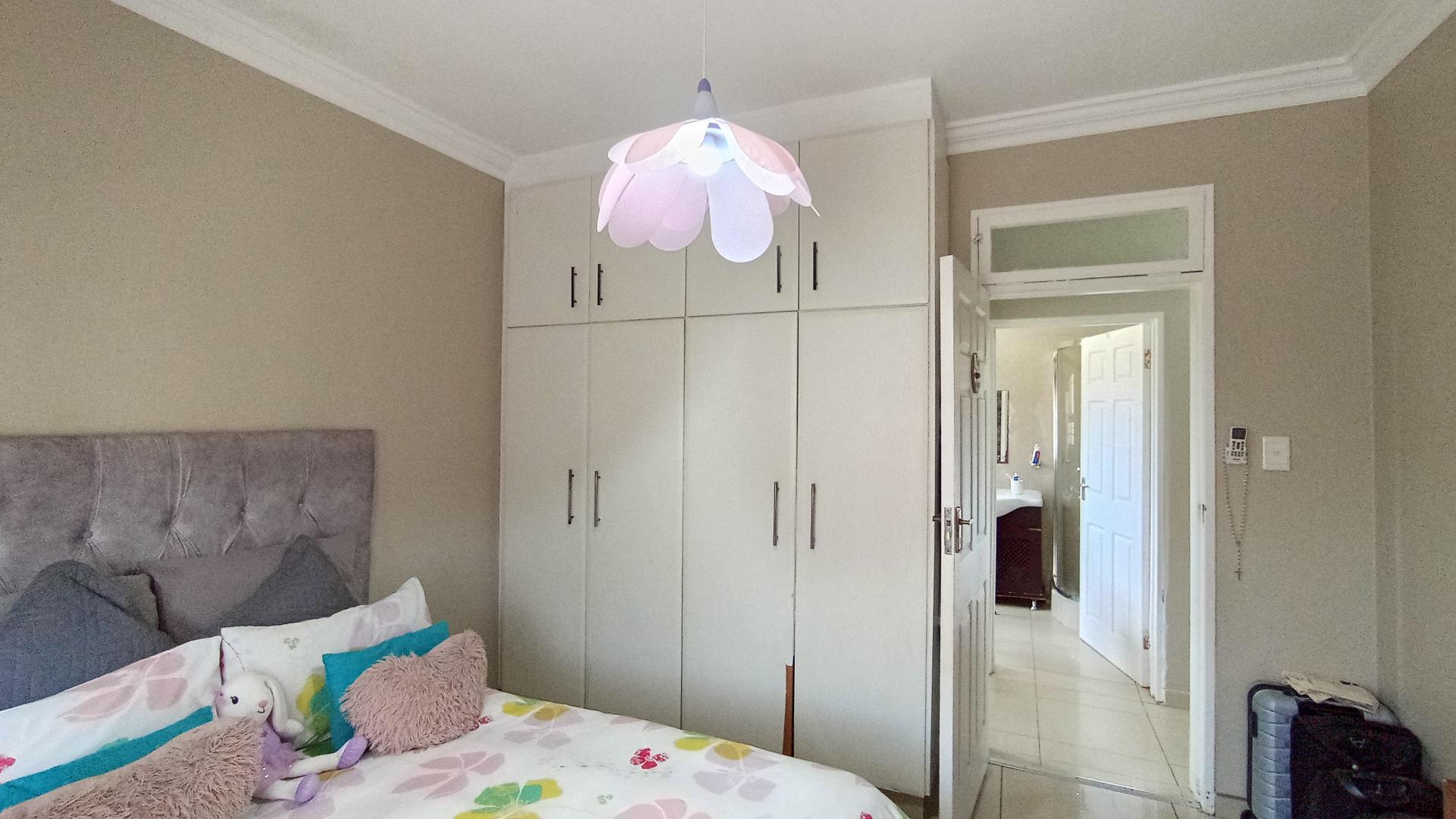 Bed Room 3 - 16 square meters of property in Glen Park 