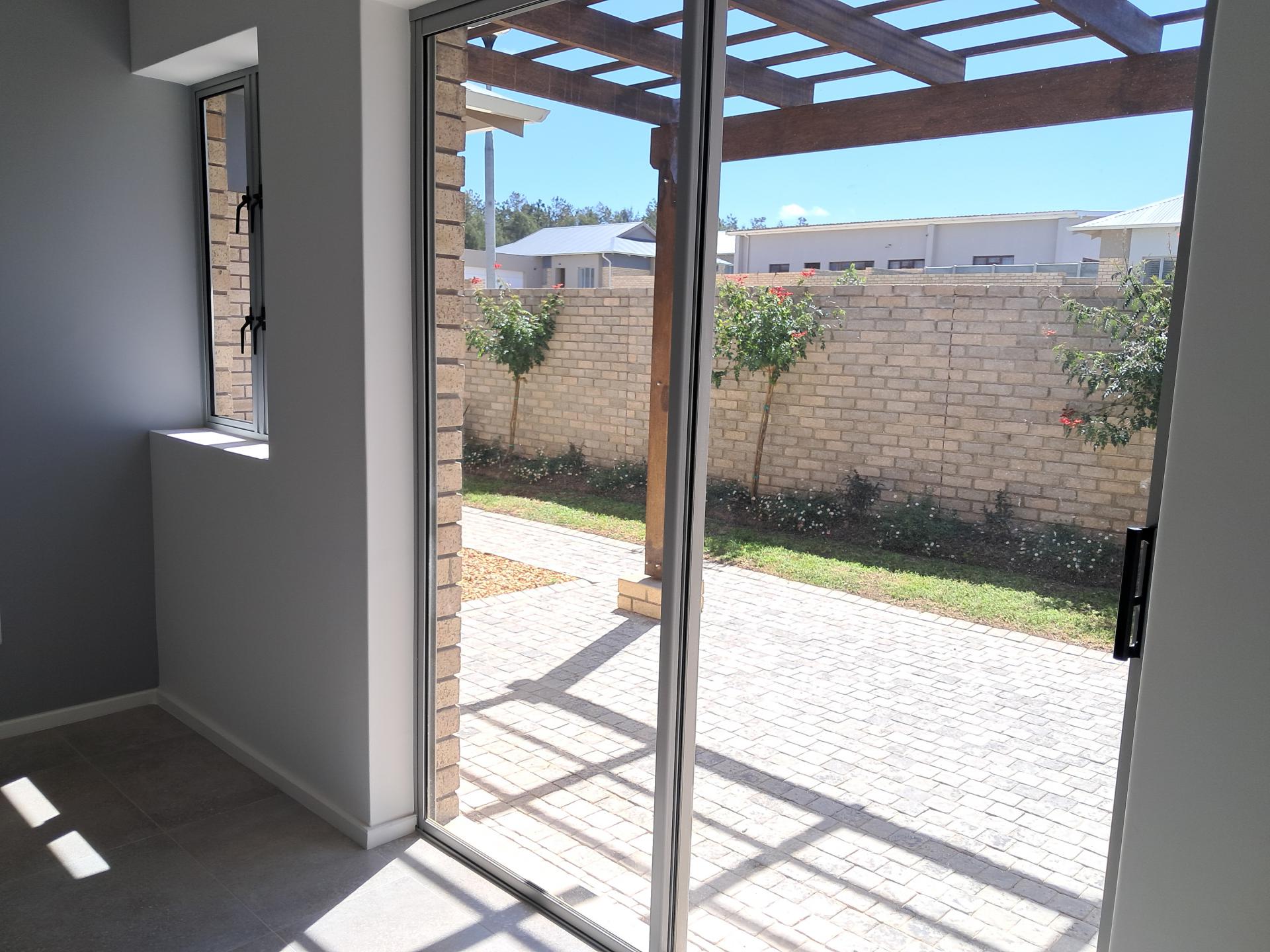  of property in Pacaltsdorp