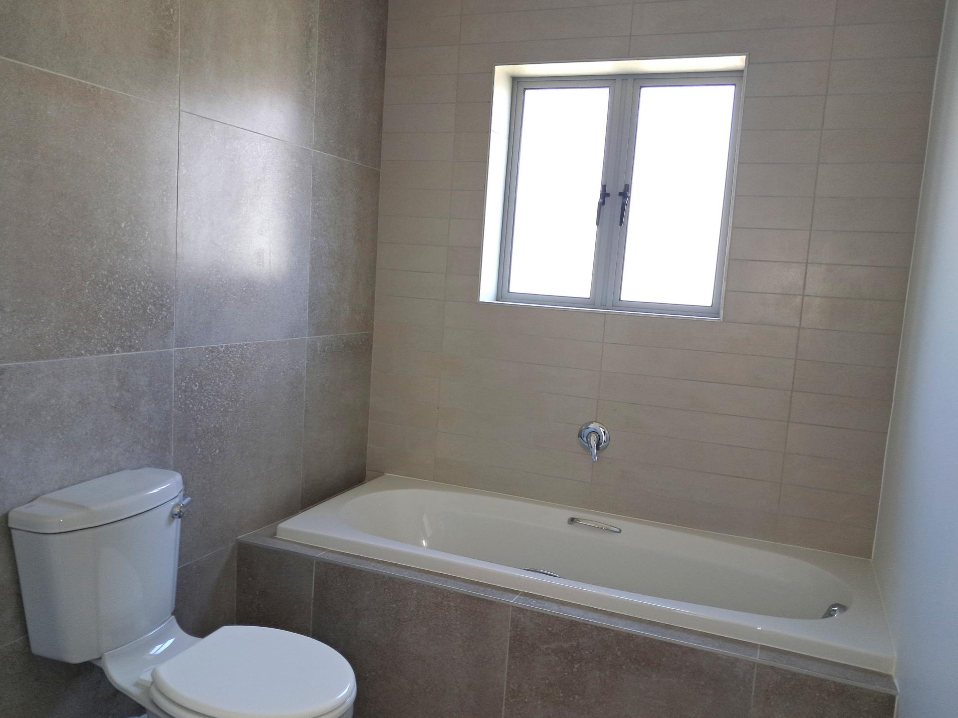  of property in Pacaltsdorp