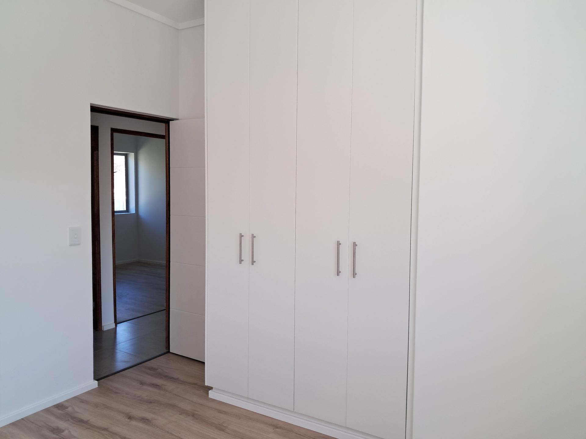  of property in Pacaltsdorp