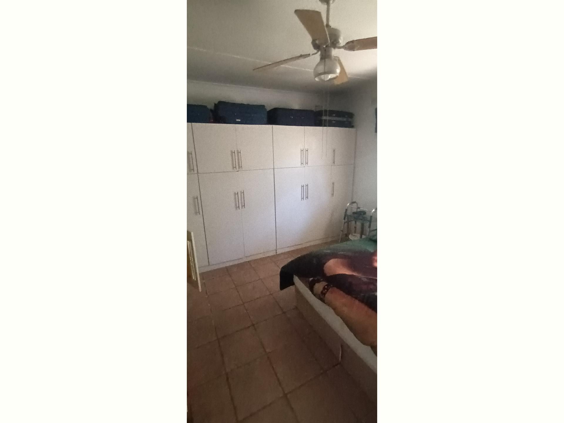  of property in Hibberdene