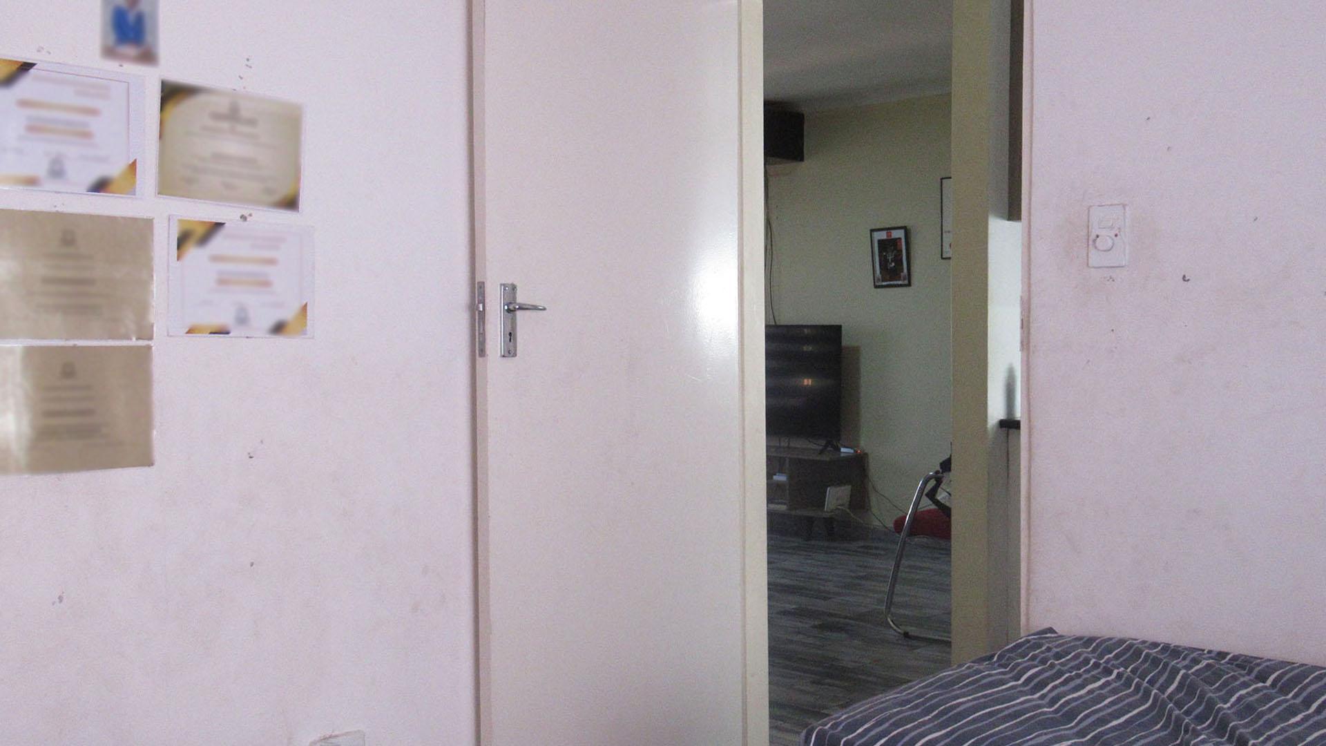 Bed Room 1 - 11 square meters of property in Riverlea - JHB