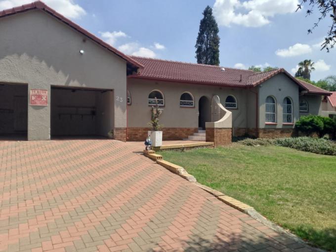 3 Bedroom House for Sale For Sale in Mulbarton - MR699188