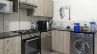 Kitchen - 8 square meters of property in Paulshof