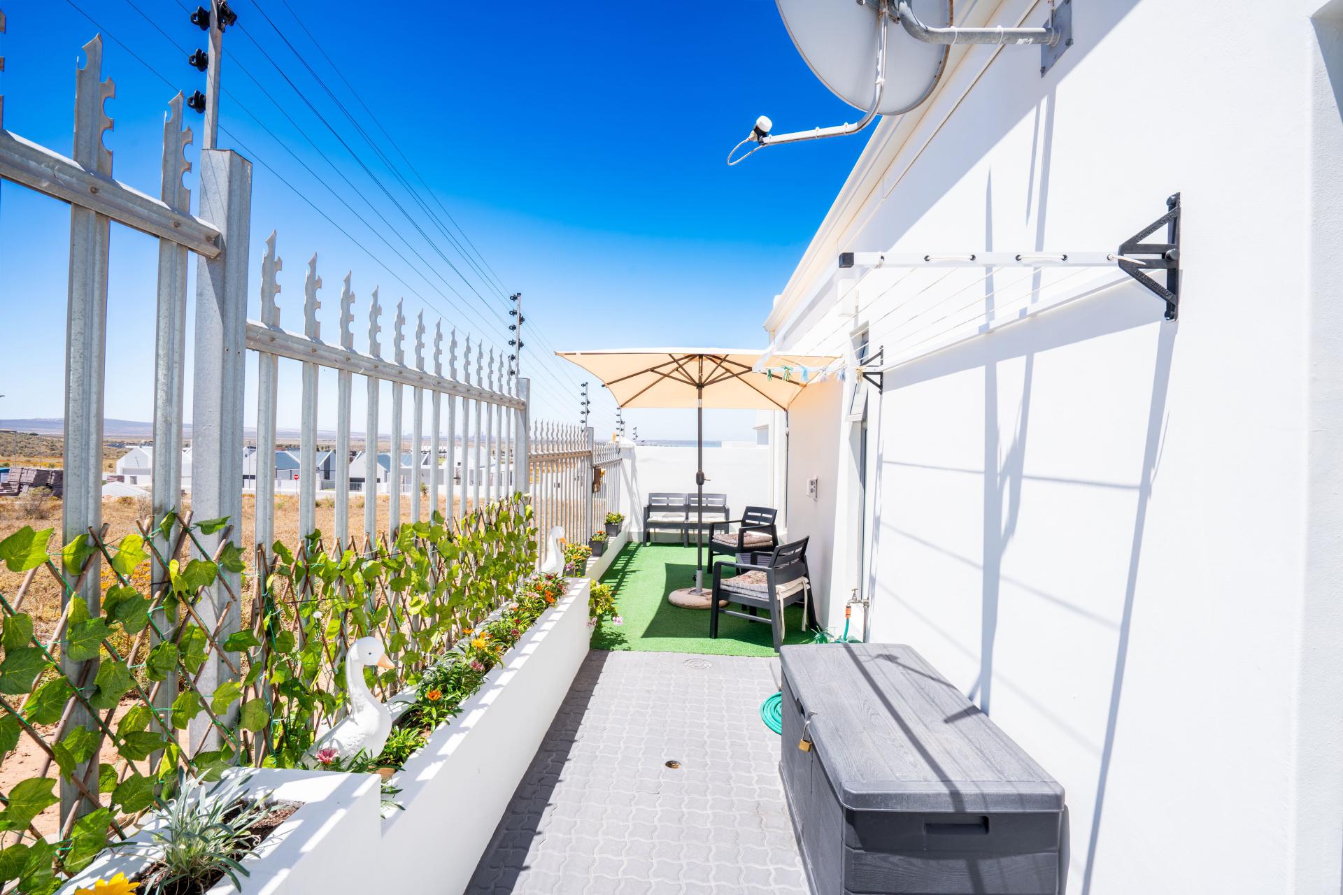  of property in Saldanha