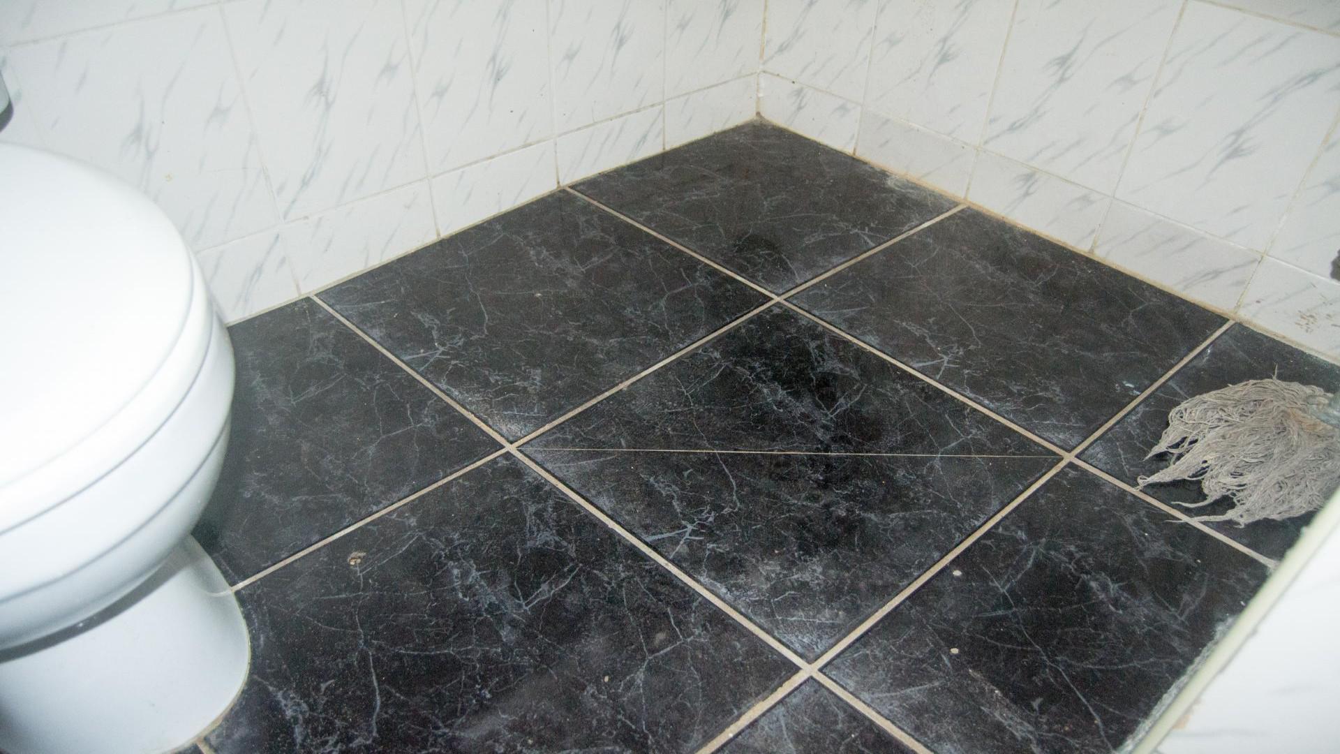 Bathroom 2 of property in Umkomaas