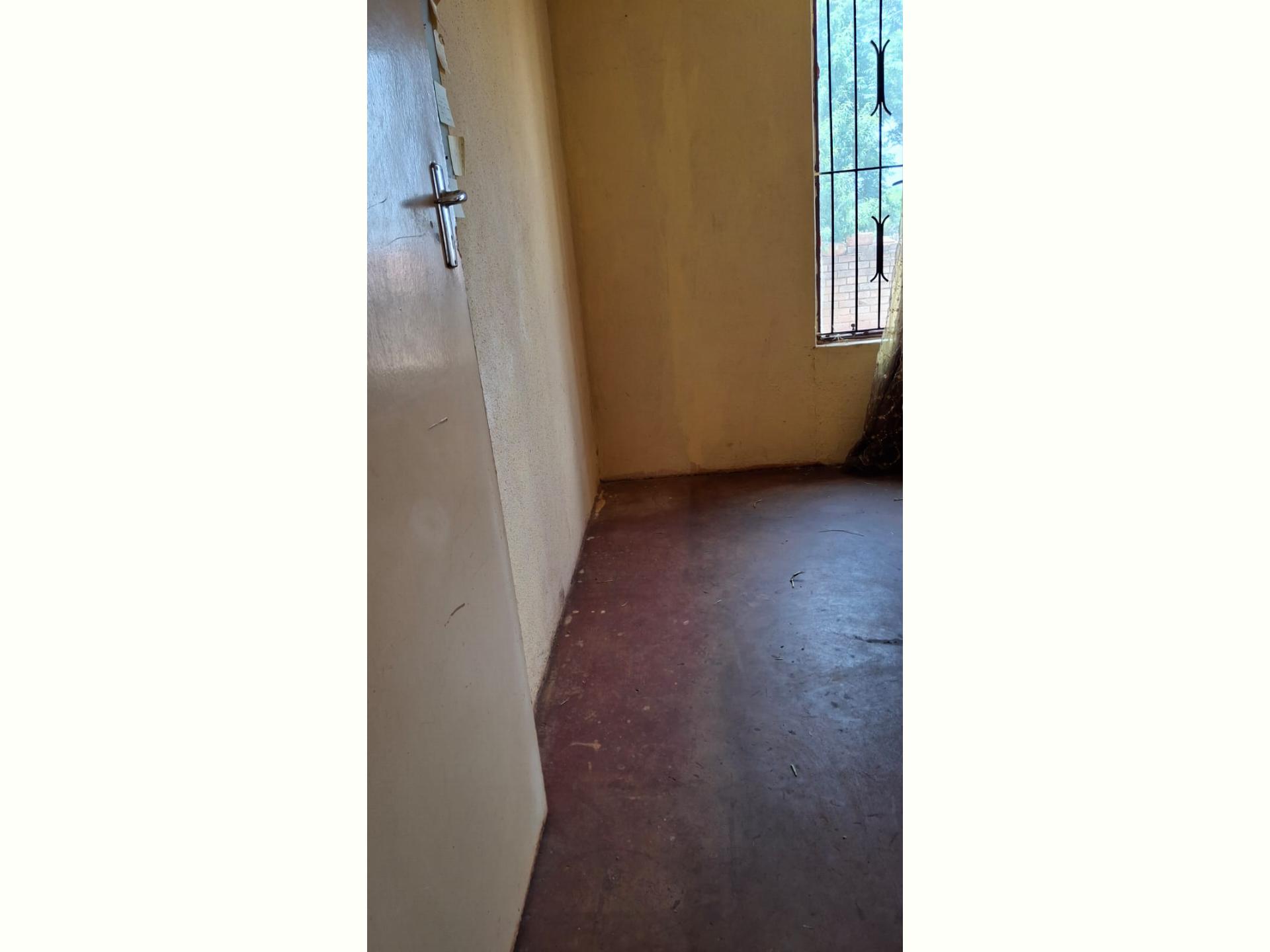  of property in Ennerdale South