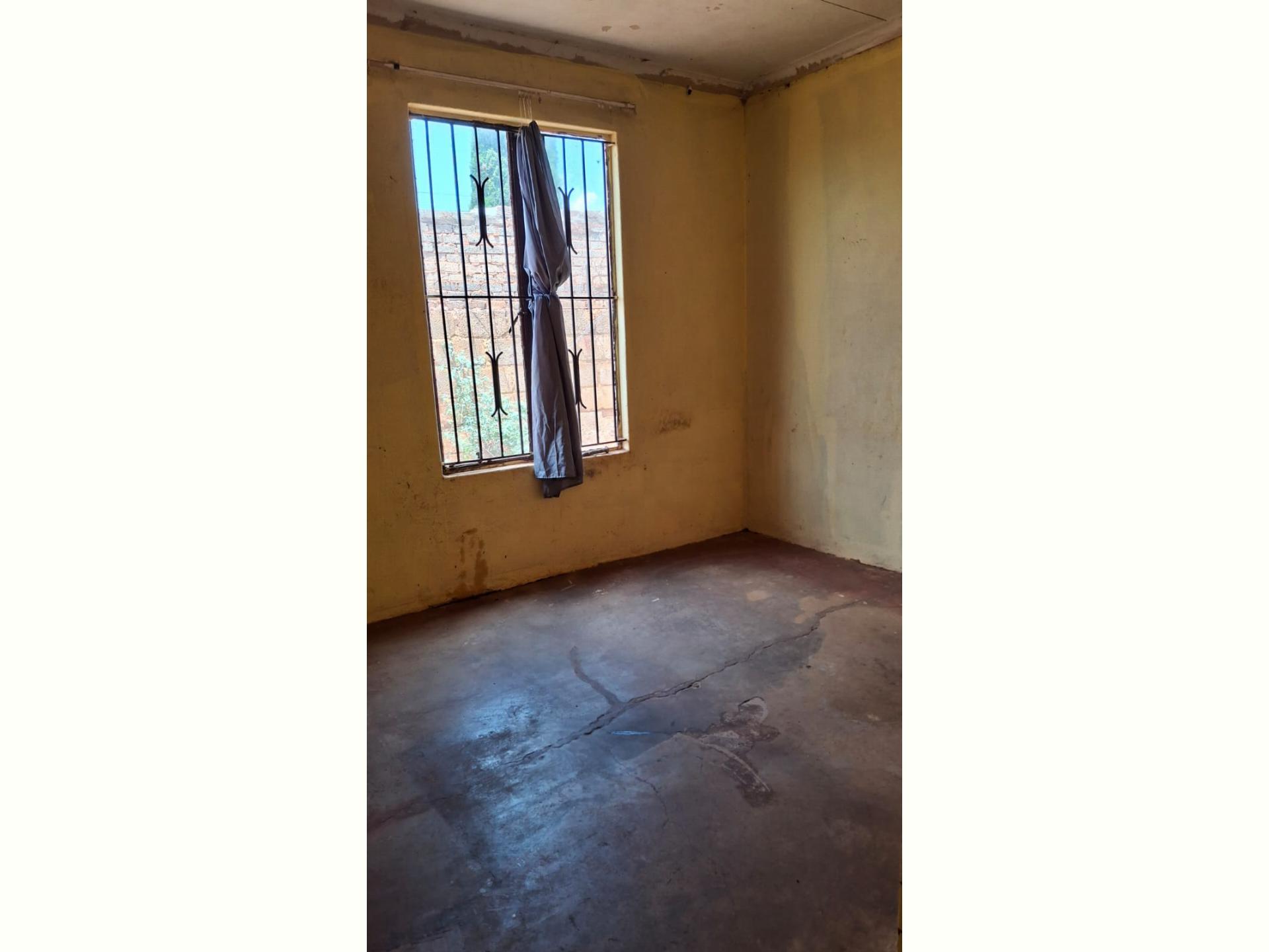  of property in Ennerdale South