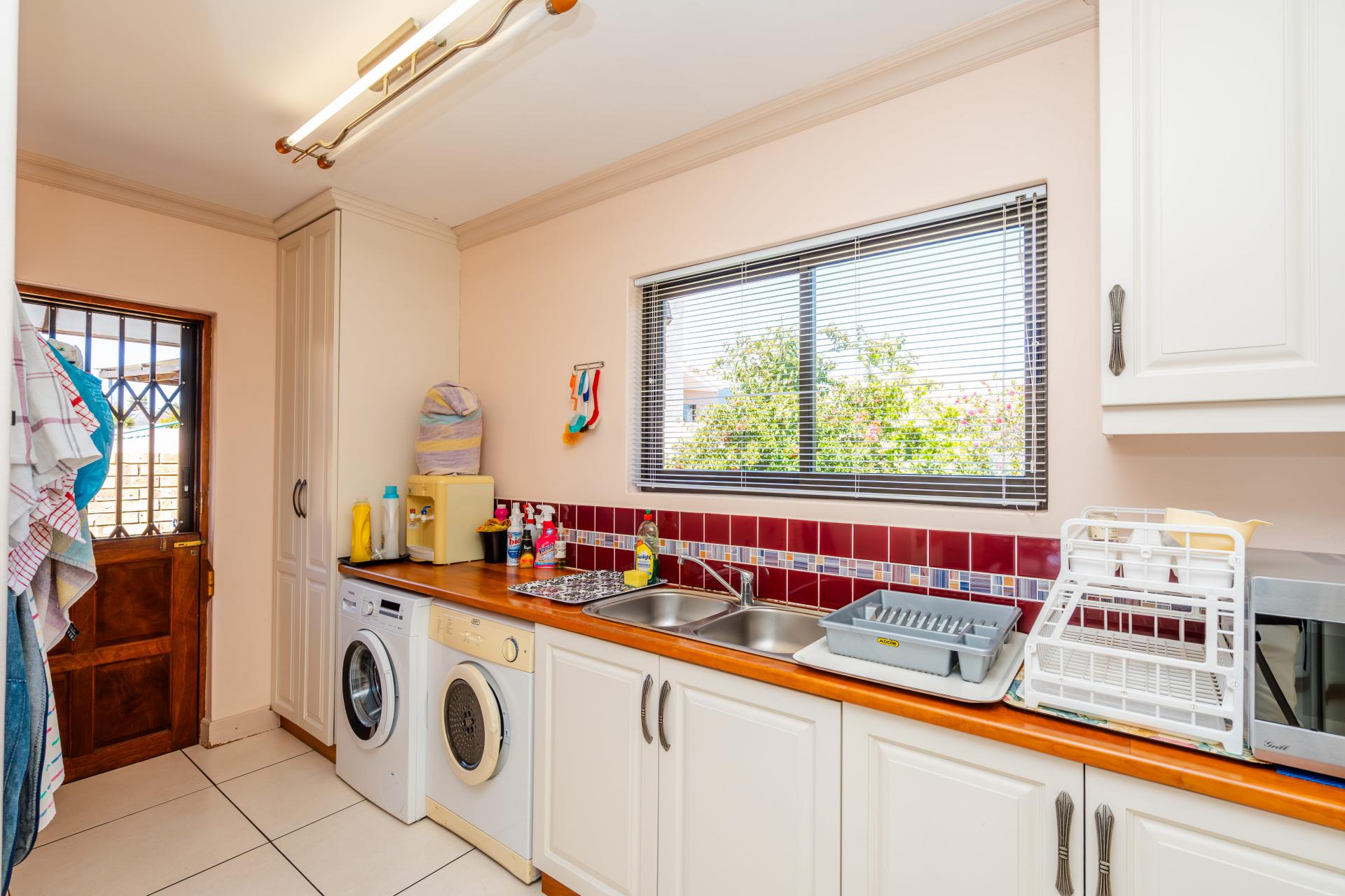  of property in MYBURGH PARK