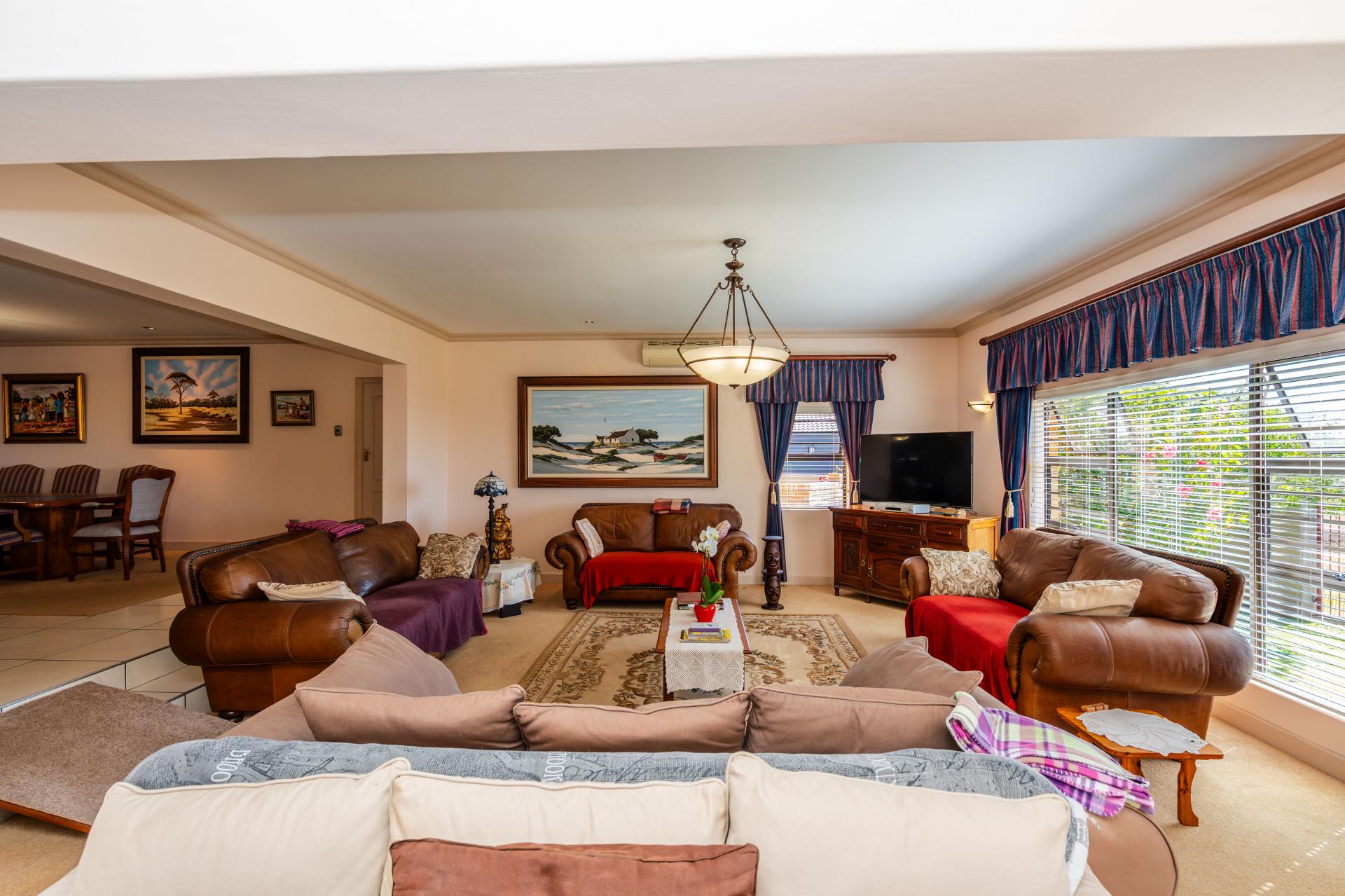  of property in MYBURGH PARK