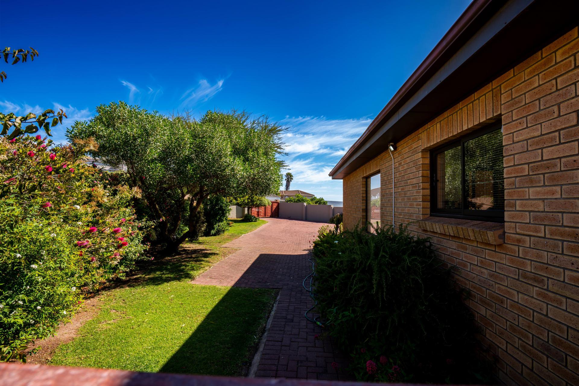  of property in MYBURGH PARK