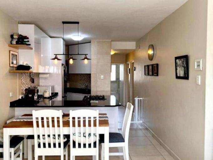 2 Bedroom Apartment for Sale For Sale in Umdloti  - MR699262